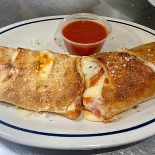 SM)STEAK STROMBOLI & DRINK