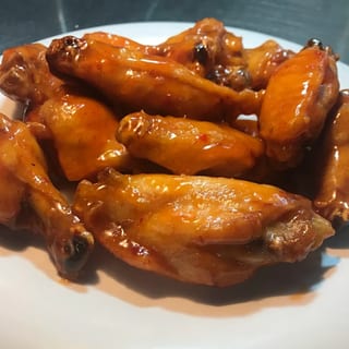 24 Pieces Buffalo Wings